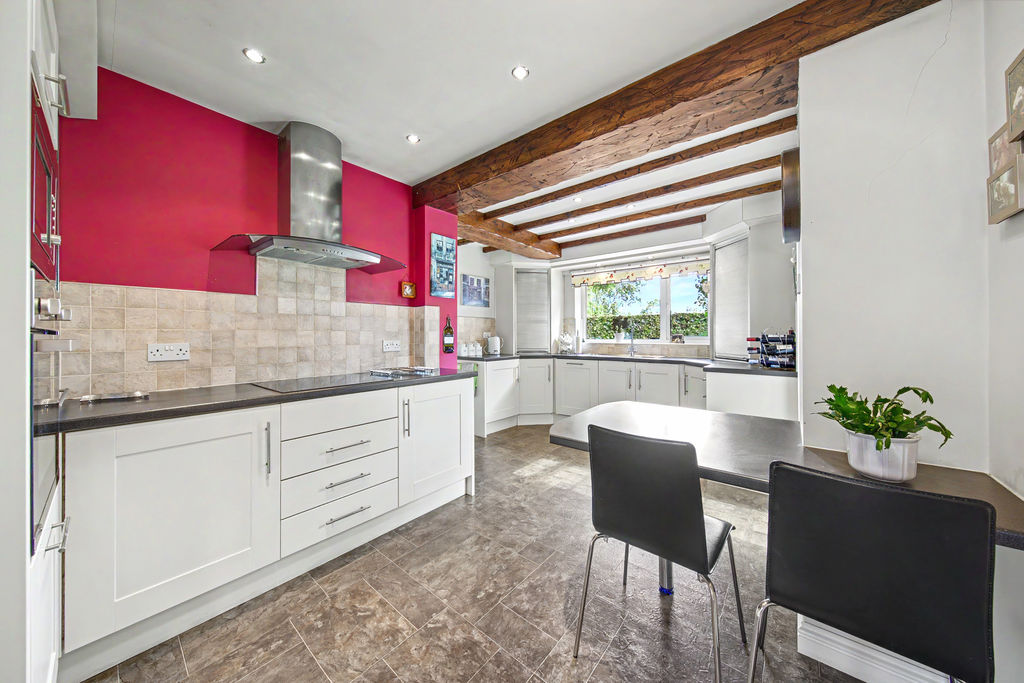 Thornbridge Crescent